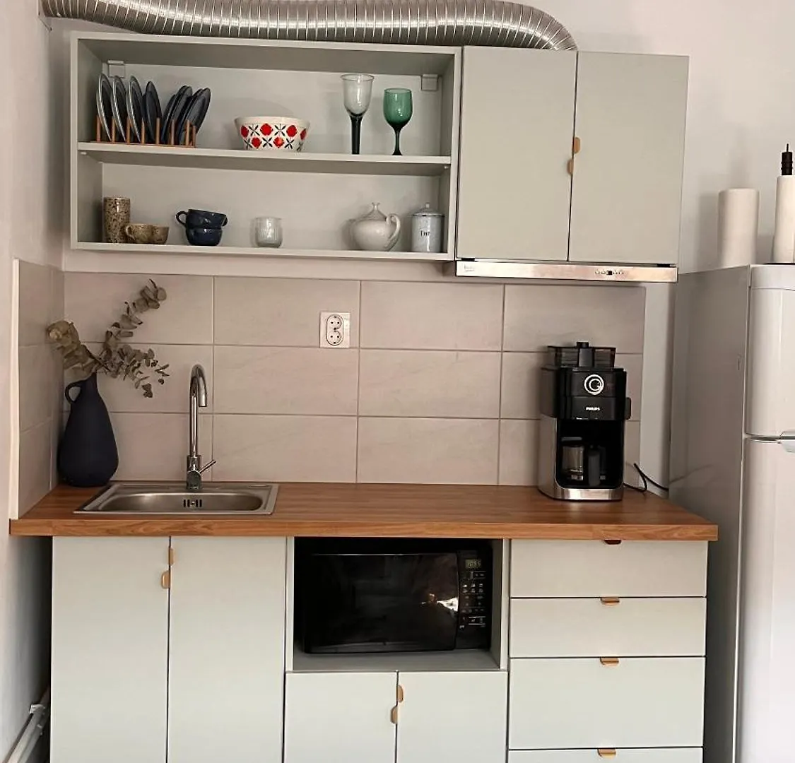 Apartament Bc14 Cosy Sunlit Studio Bucureşti