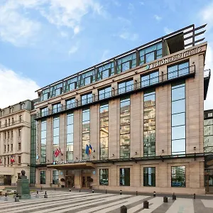 Ramada By Wyndham Majestic Hotel apartamentowy
